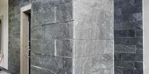 Плитка из натурального камня Сланец Silver Shine Natural для фасада и цоколя от RKS SLATE (1)