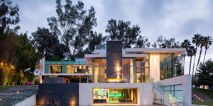Фасадный камень полосой 3D панели RKS SLATE Сланец Black Pencil фото экстерьера (7)