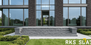 Ступени для крыльца монолитные из натурального камня, Belgian Grey, колотая, 1000х300х150 мм