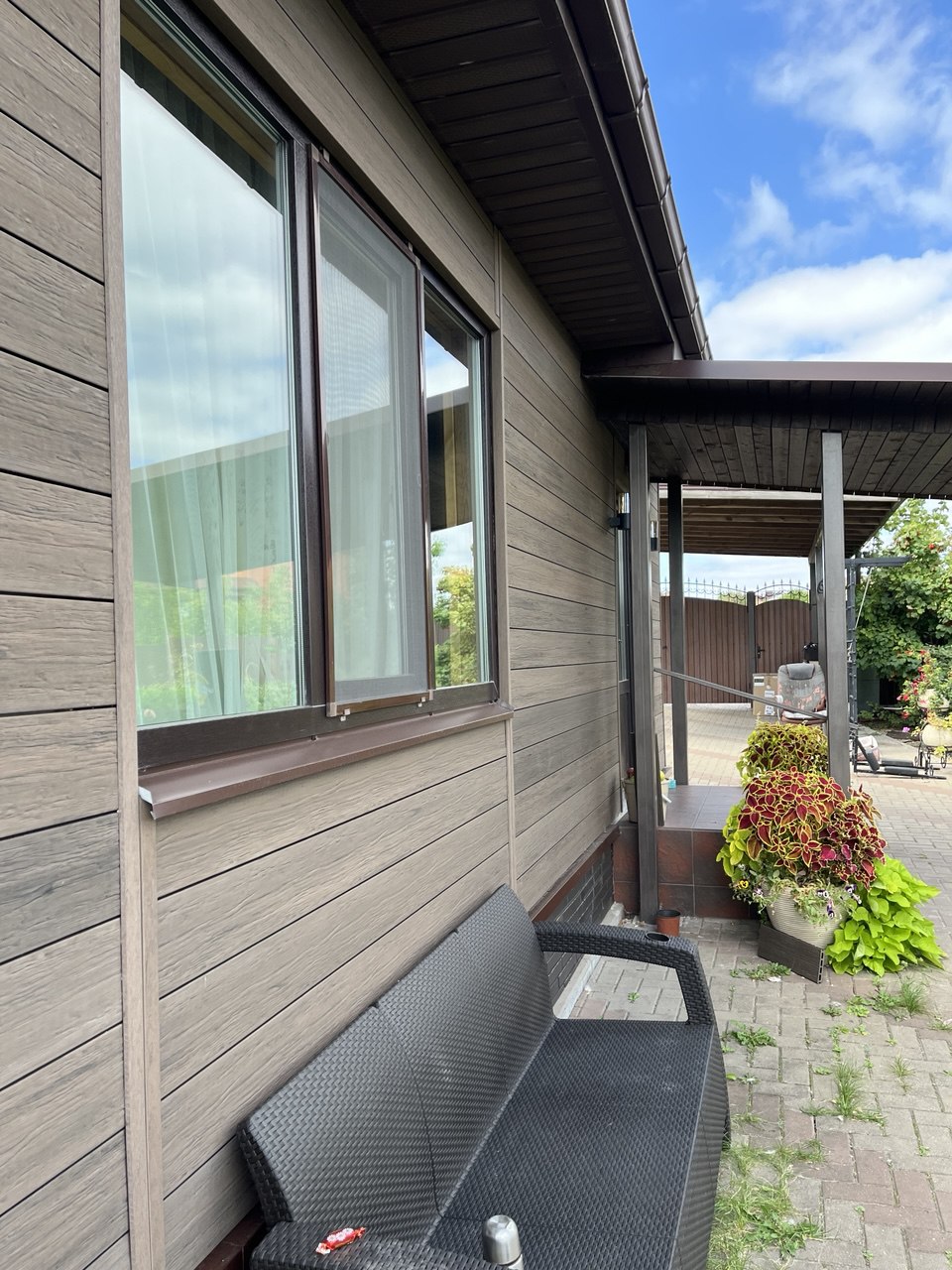 Террасная доска из ДПК Bamberg, Square Fossiled, Brazilian Walnut 5