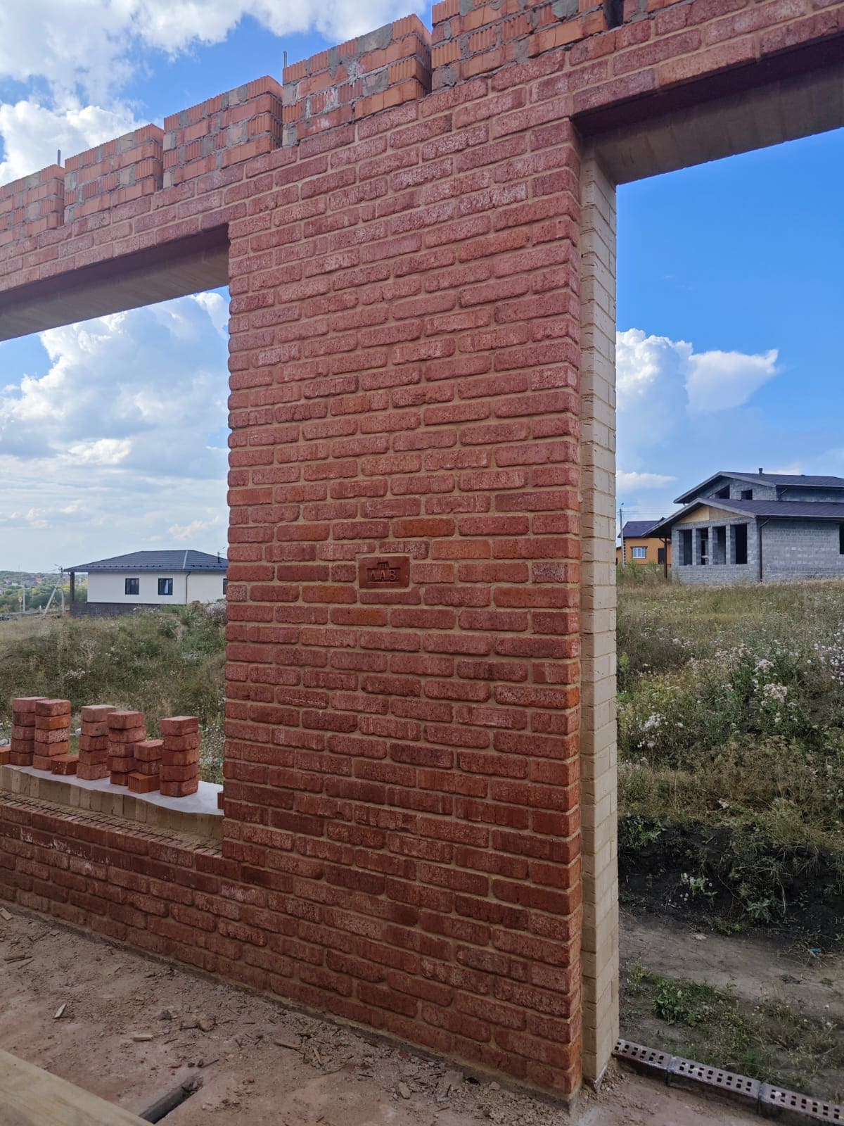 Облицовочный керамический кирпич 0,5 NF Temple Brick Маркс