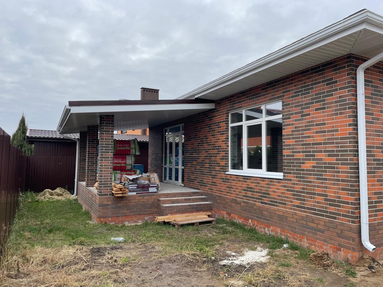 Клинкерный кирпич ЛСР "Ричмонд" красный флэшинг, Винтаж, 0.7НФ 3