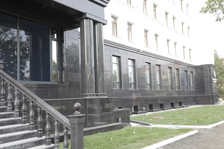 Гранитная плитка Black Pearl, Polished 9