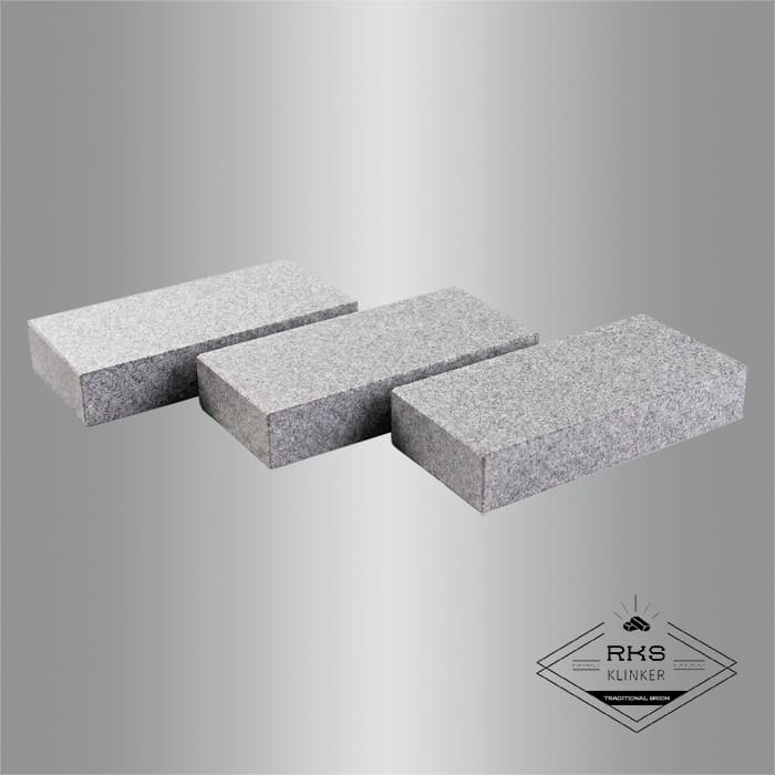 Гранитная брусчатка RKS SLATE Сильвер Пёрл, пиленая 200х100 мм в Курске