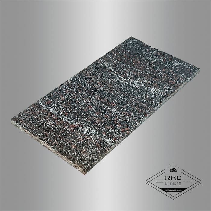 Гранитная плитка Гранатовый амфиболит, Polished в Курске