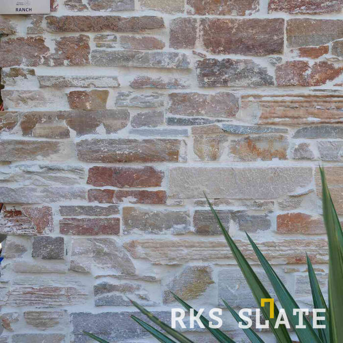 Фасадный облицовочный камень Beige Quartz Strips в Курске