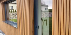 Реечная панель ДПК Turtle Shell, Middle Lines, Siberian Pine Co-Extrusion облицовка фасада рейками фото (4)