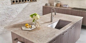 Кухонный фартук из белого природного камня 3D панели RKS SLATE Кварцит White Quartz Classic фото (2)